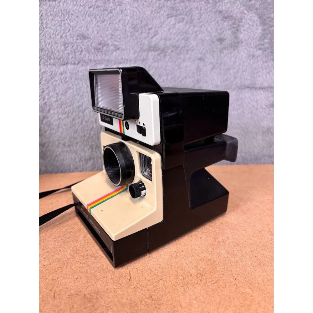 Polaroid OneStep Land Camera Rainbow Stripe with Q-Light Flash Vintage Untested
